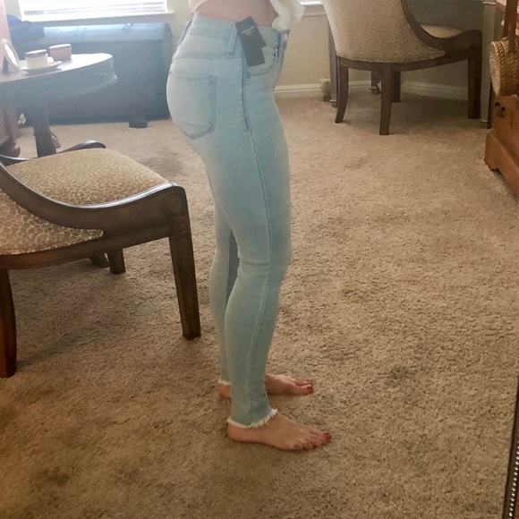 Abercrombie super skinny ankle jean - Picture 4 of 5